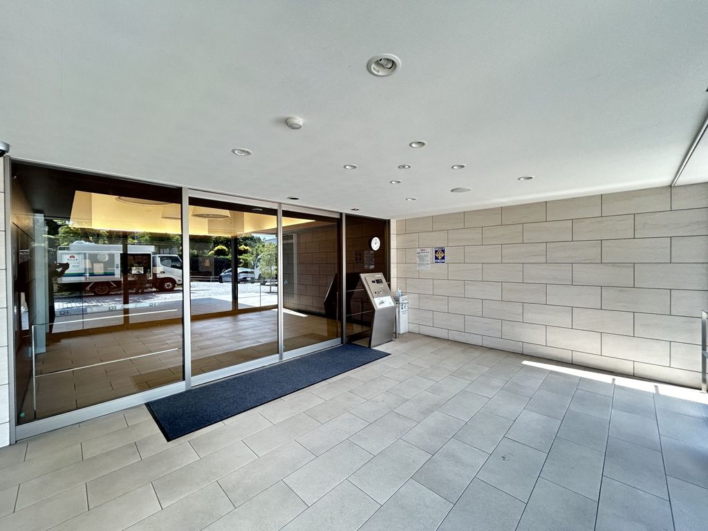 セキュリティ　エントランス