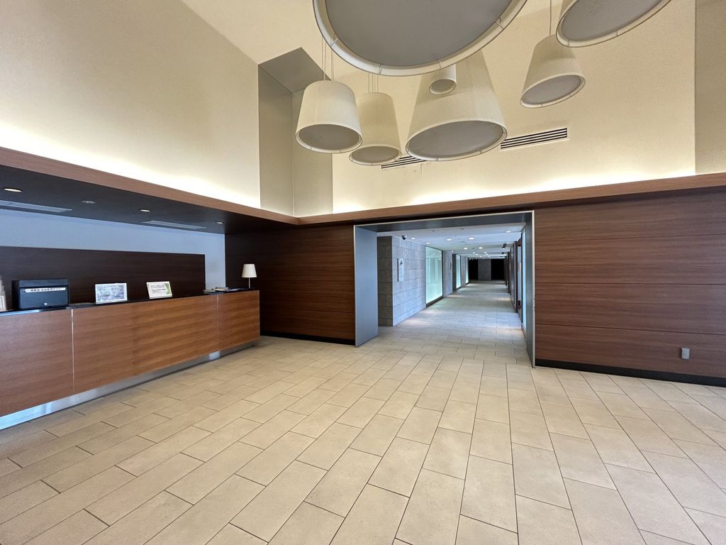 ロビー　エントランス