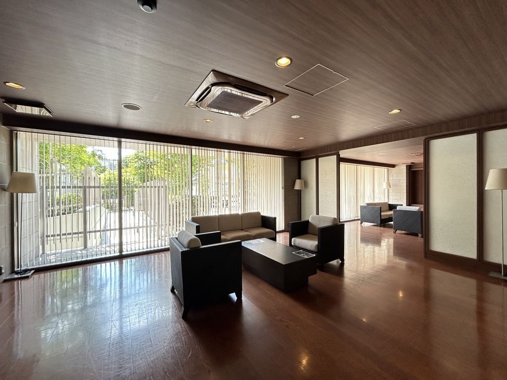 ロビー　ロビー