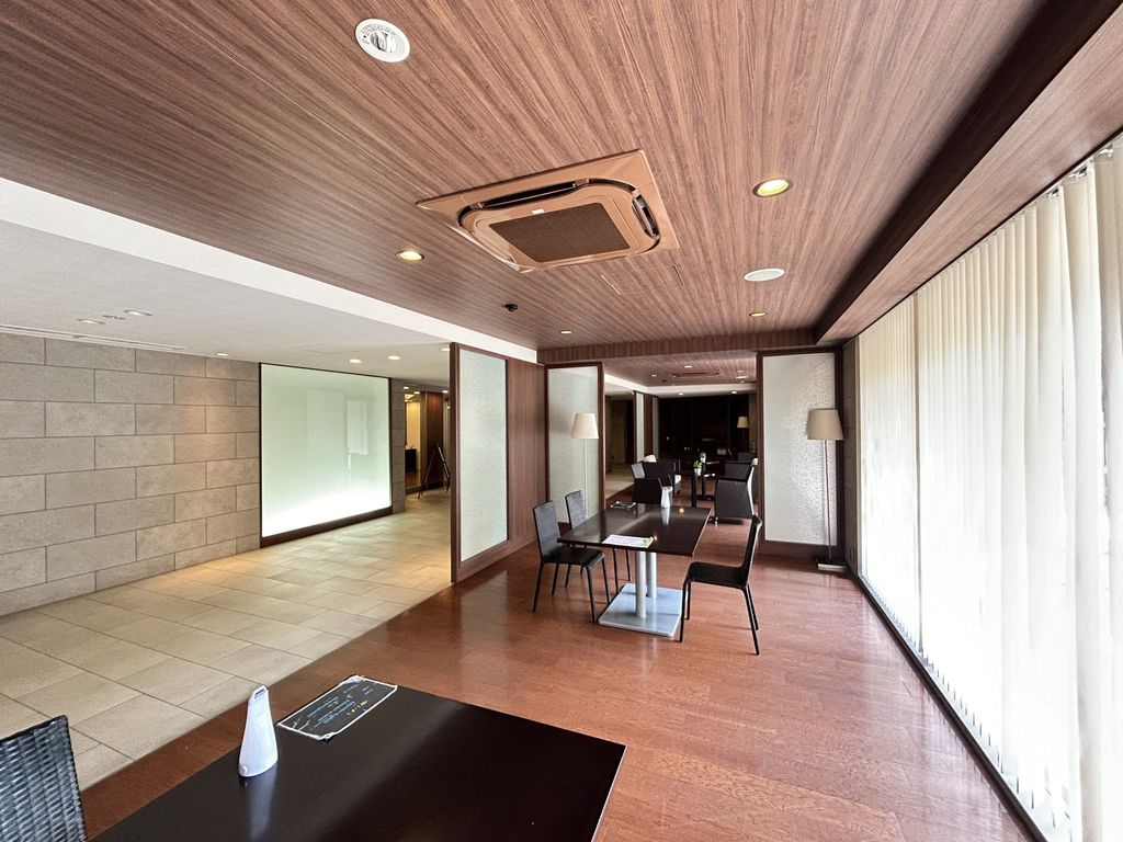 ロビー　ロビー