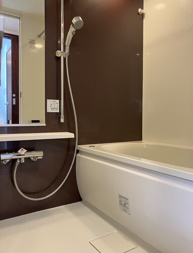 バス・シャワールーム　バス