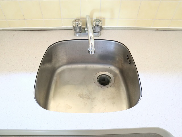 洗面設備　シンクです