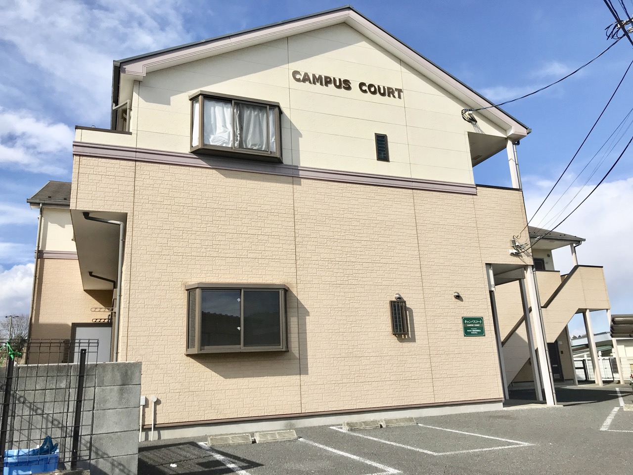 建物外観　●物件名『キャンパスコート』でお問合せください！
