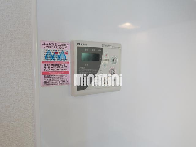 その他設備　湯沸し器