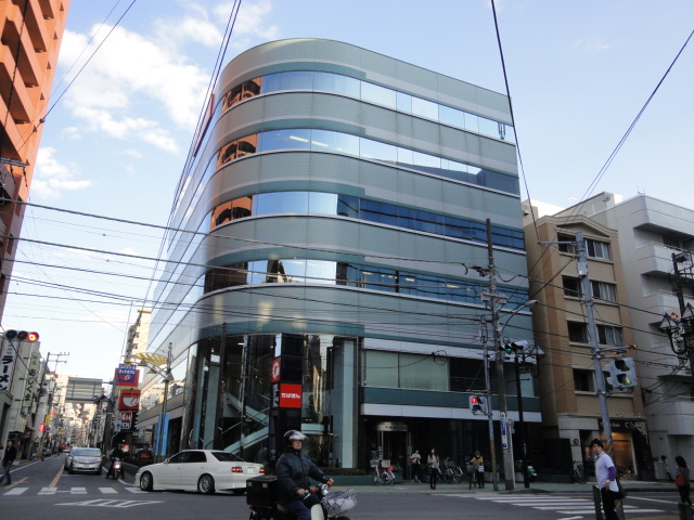 銀行　千葉銀行柏支店（銀行）まで42m