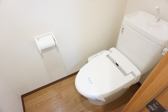 トイレ　洗浄便座※同タイプ参考写真