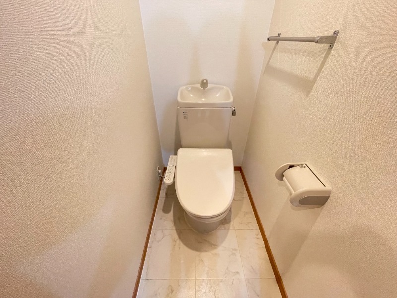 トイレ　同仕様