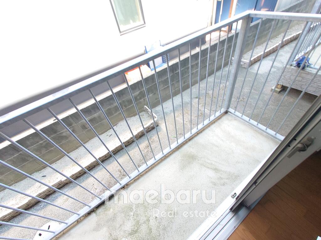 バルコニー　東向きバルコニー　※写真別部屋