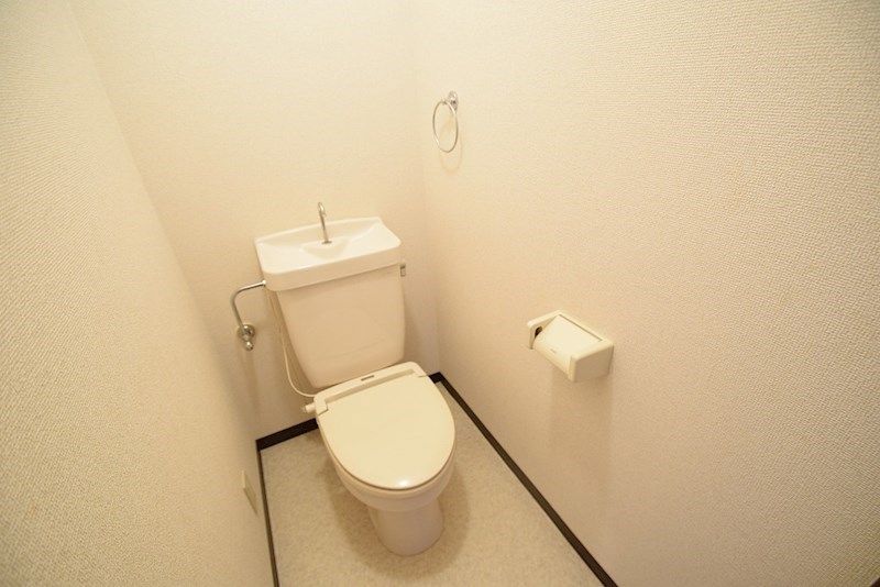 トイレ　別室参照。