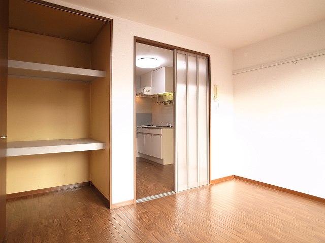 収納　ちょっとした収納スペースも充実しています