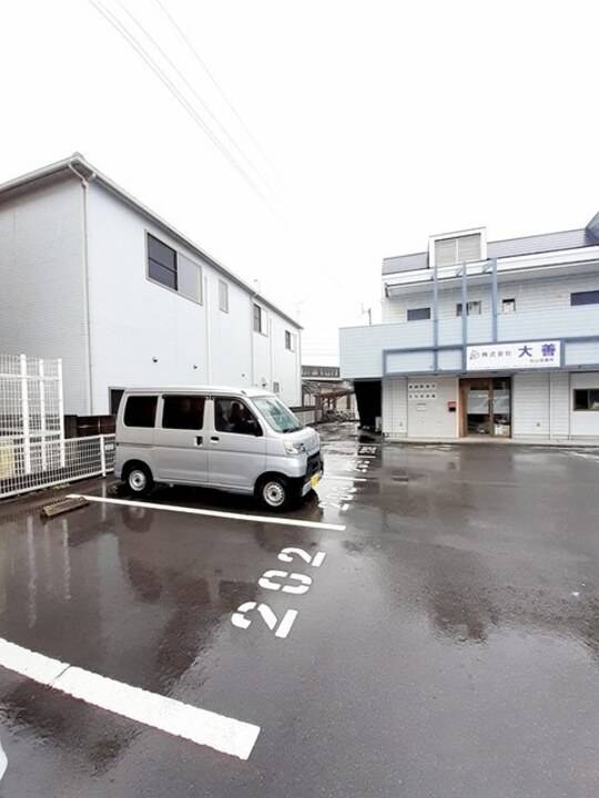 その他共有部分　駐車場