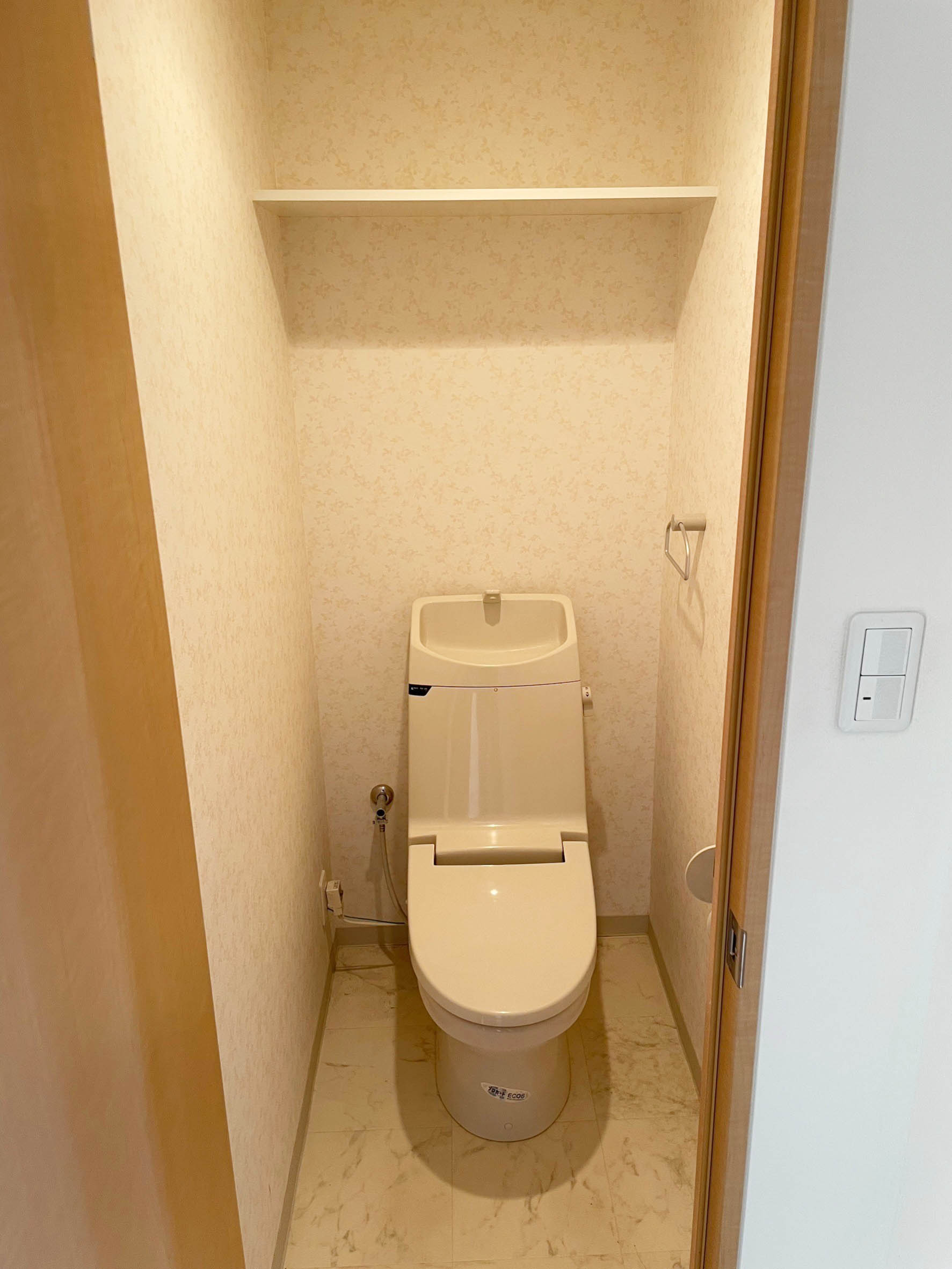 トイレ　★温水洗浄便座★