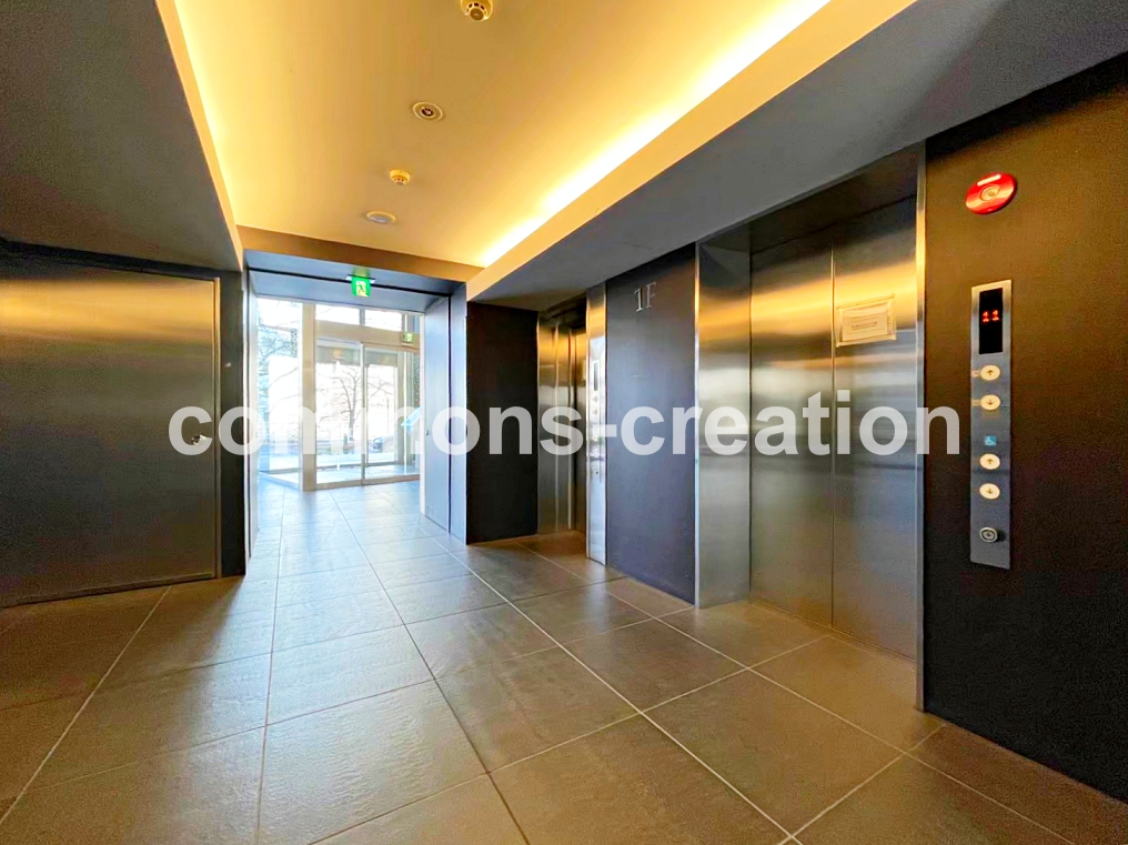 幼稚園・保育園　アンジェリカ下目黒2丁目保育園（幼稚園・保育園）まで1m