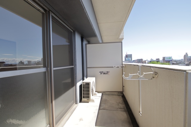 バルコニー　※別室の参考写真の為、現況優先です。