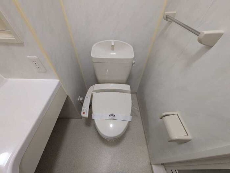 トイレ　図面と現状に相違がある場合には現状を優先