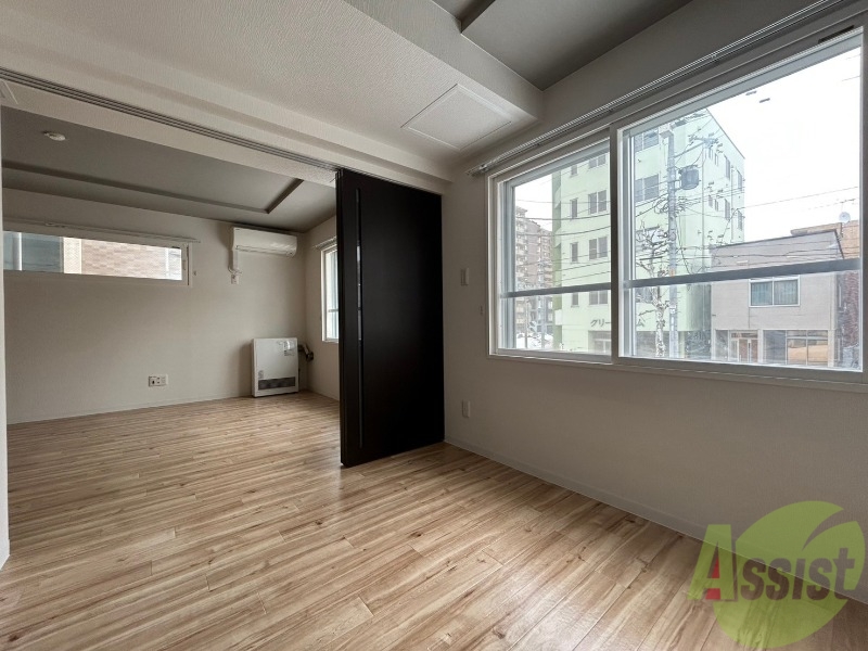 その他部屋・スペース　寝室です。部屋をどう使うかはあなた次第です！