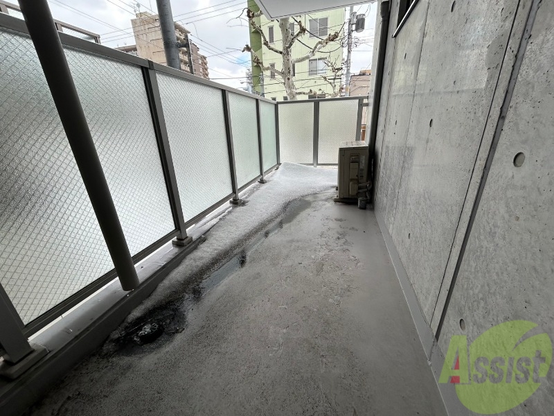 バルコニー　バルコニーが付いていますので一息ついてみてはいかがですか。