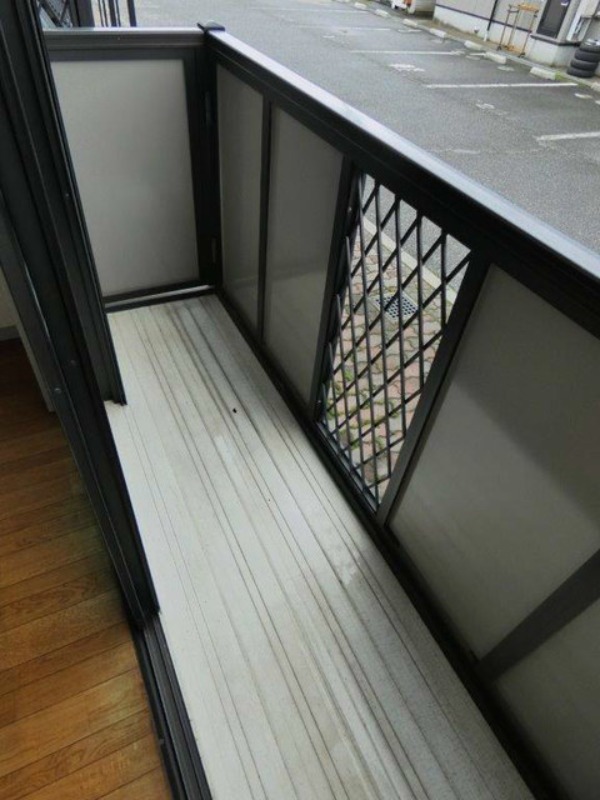 バルコニー　図面と現状に相違がある場合には現状を優先