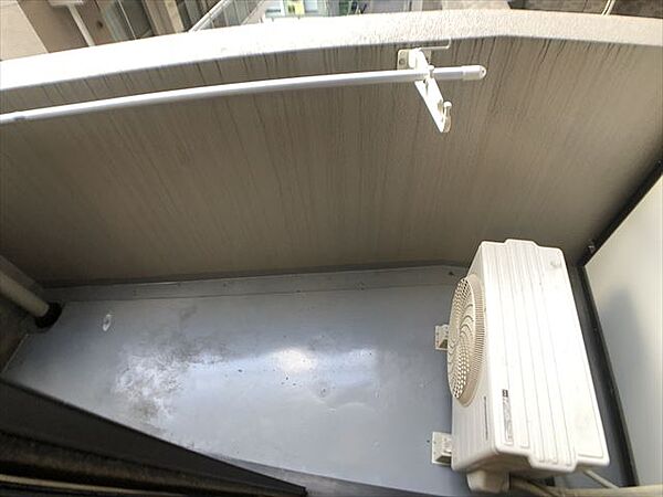 バルコニー　※別部屋の参考写真です。