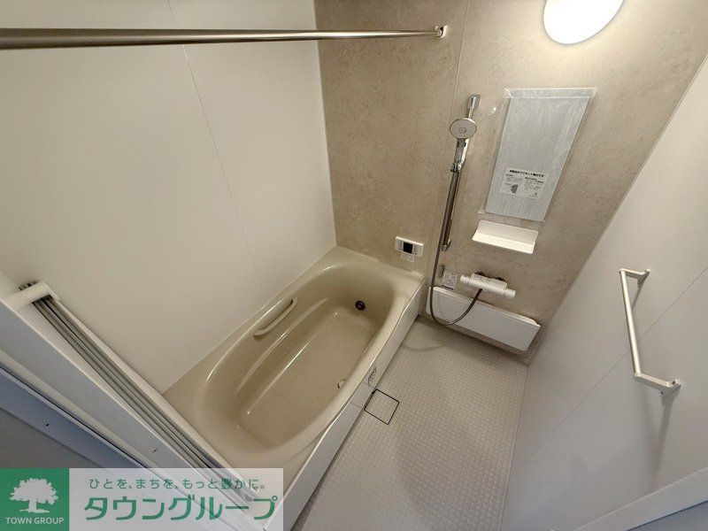 バス・シャワールーム　バス