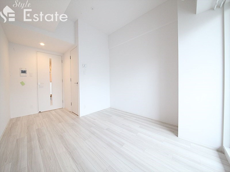 居室・リビング　内装