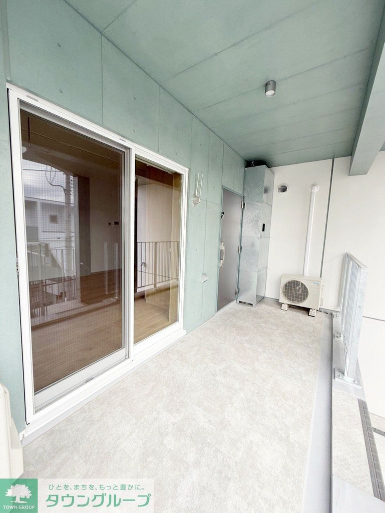 玄関　お部屋探しはタウンハウジングへ♪