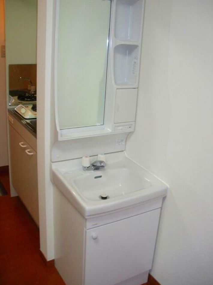 洗面設備　快適な独立洗面化粧台♪