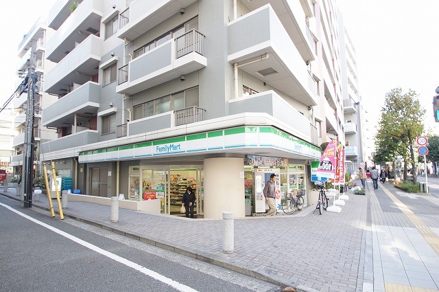 コンビニ　ファミリーマート「ネオマイム鶴見東口店」（コンビニ）まで208m