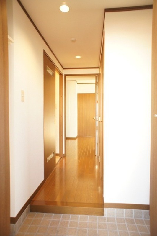 玄関　図面と現状に相違がある場合には現状を優先