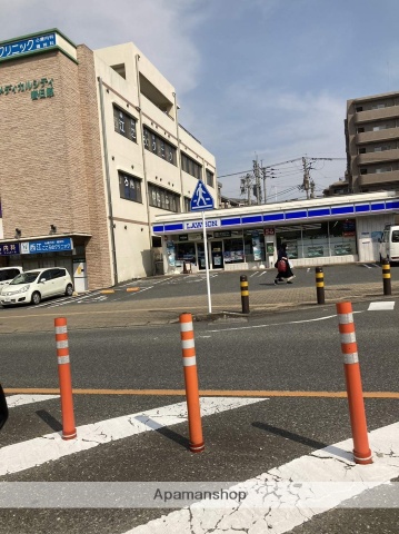 コンビニ　ローソン春日原北町店（コンビニ）まで573m