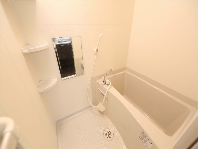 バス・シャワールーム　浴室暖房乾燥機付　24時間換気機能付バスルーム