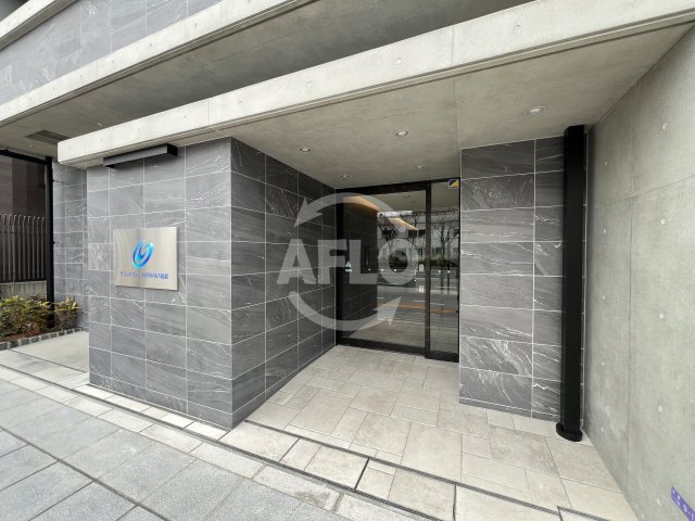 エントランス　グランドファースト大阪福島　エントランス