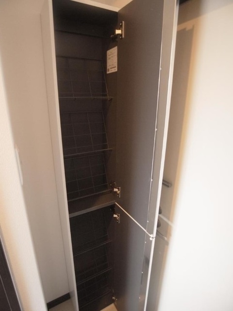 玄関　シューズボックス付き