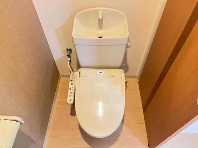 トイレ　トイレ