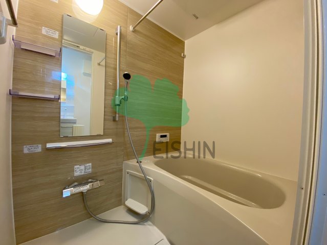 バス・シャワールーム　清潔感のある浴室です！