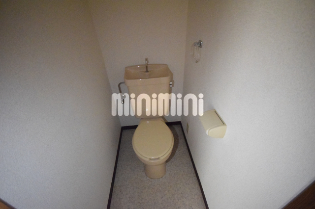 トイレ　バス、トイレ別です。