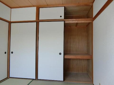 収納　押入（開）