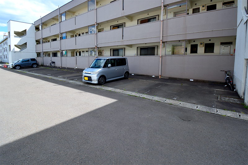 駐車場　異なる場合は現況を優先。