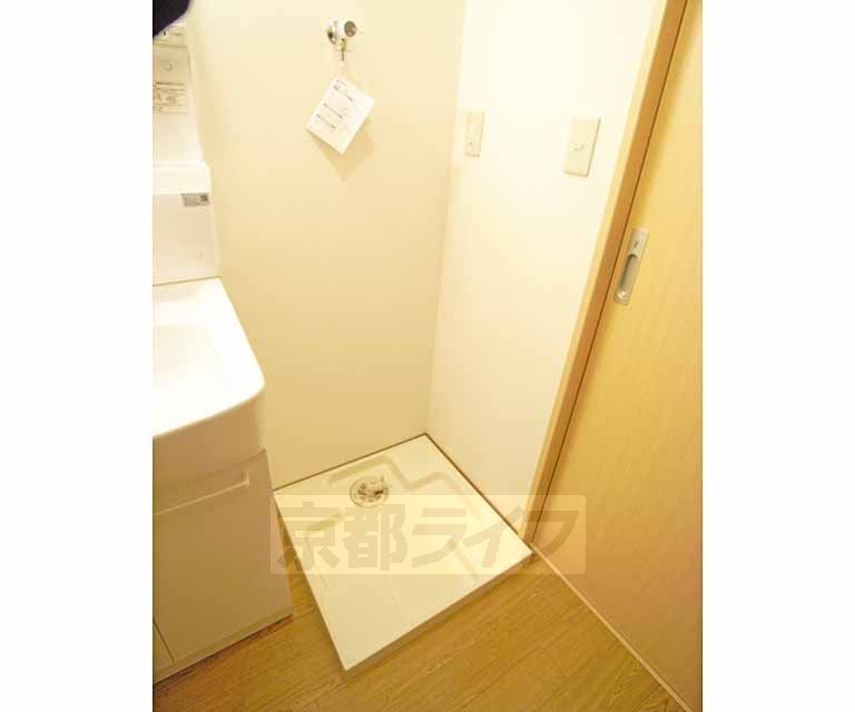 その他設備　洗濯機置場です。