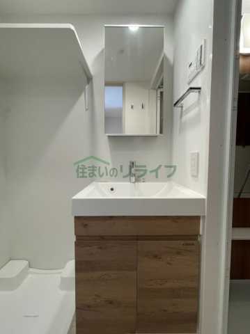 洗面設備　レガリス池尻大橋