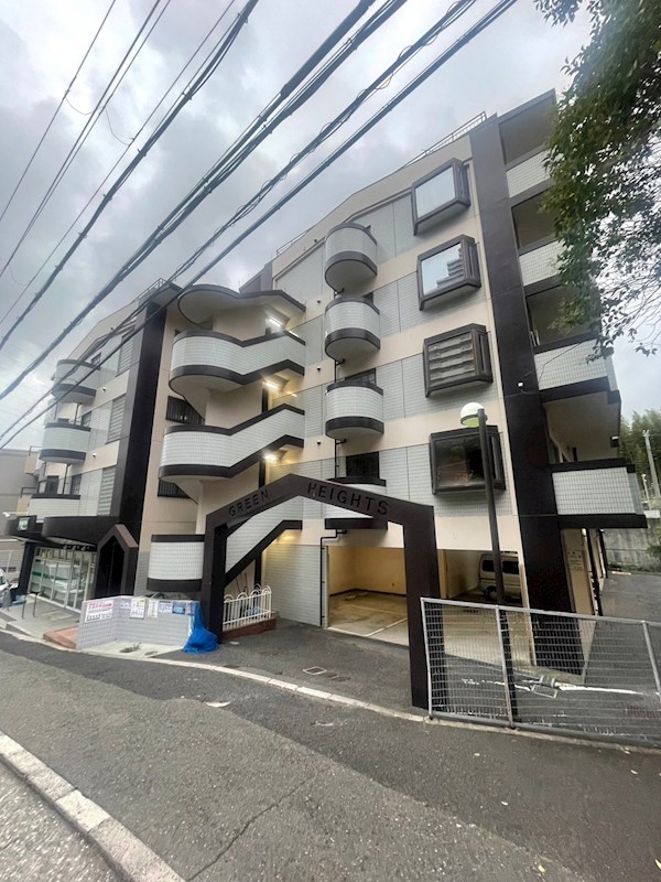 建物外観　落ち着いた雰囲気の外観です