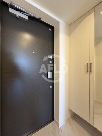 玄関　ArtizA新大阪D.C　玄関