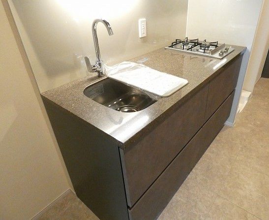 キッチン　※別部屋参考写真