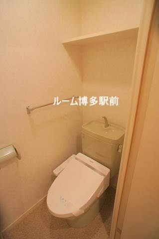 トイレ　別号室