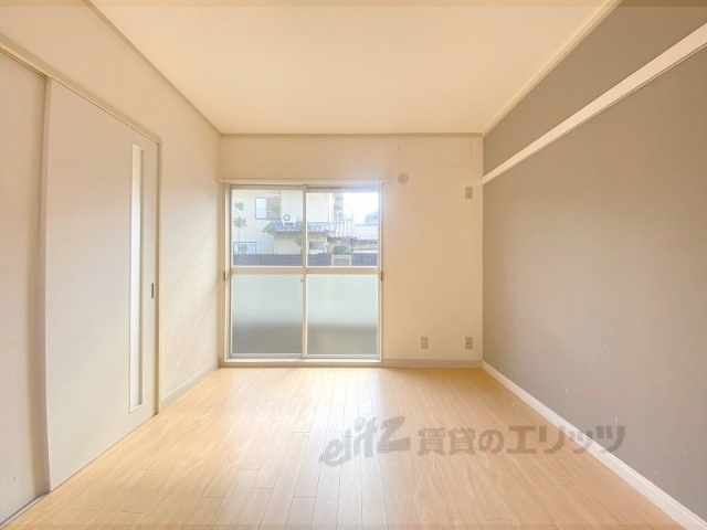 居室・リビング　洋室