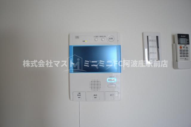 セキュリティ　フロアーによってカラーが異なります。