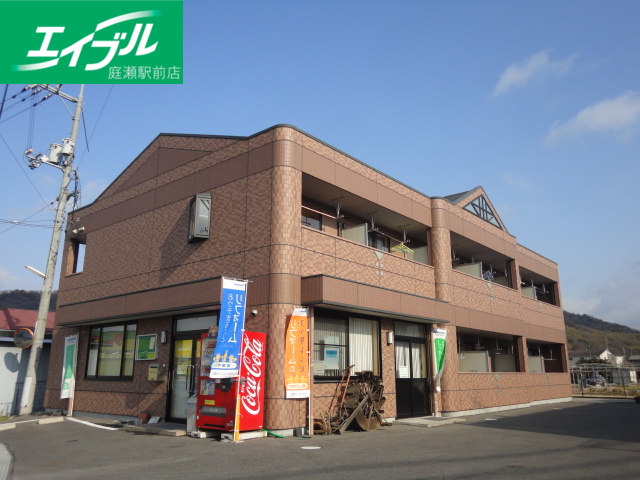 建物外観　外観写真（昼）