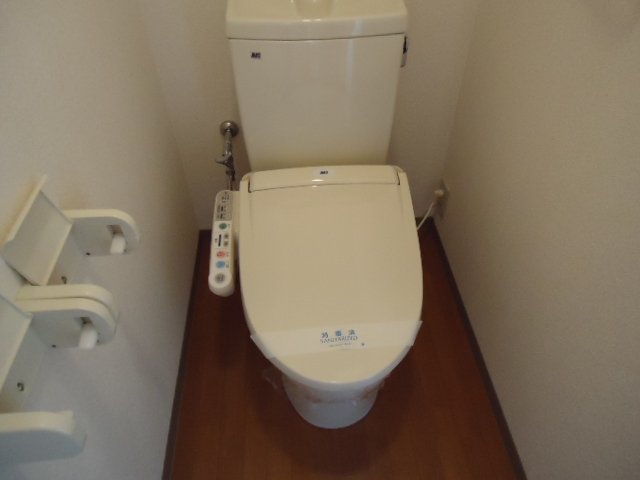 トイレ　シャワー付トイレ