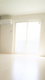 居室・リビング　同仕様