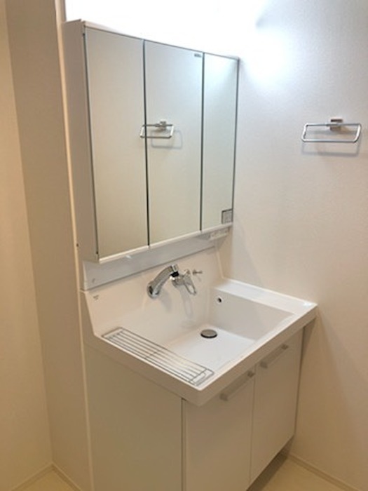 洗面設備　同仕様